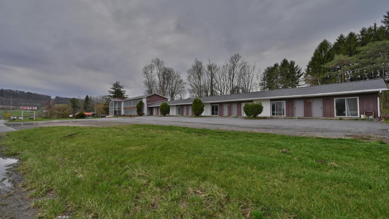 Maplehurst Motel Tunkhannock Eksteriør bilde