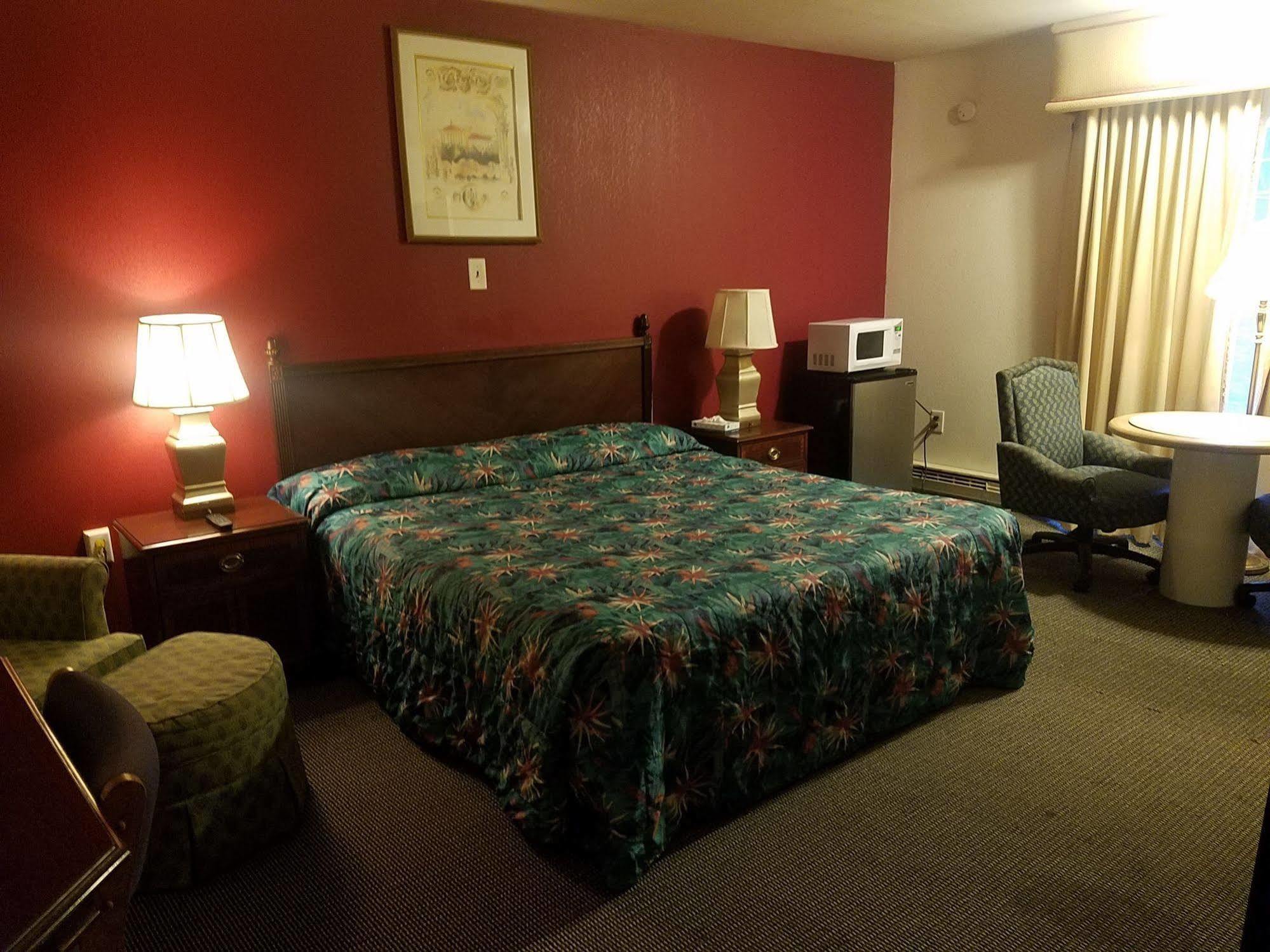 Maplehurst Motel Tunkhannock Eksteriør bilde