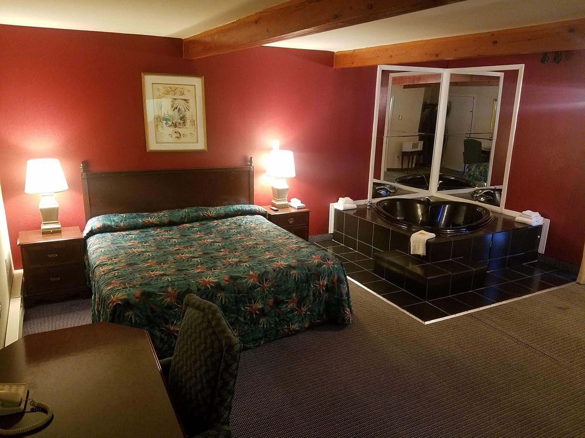 Maplehurst Motel Tunkhannock Eksteriør bilde